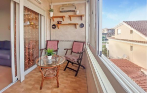 Beautiful Apartment In Canet Den Berenguer